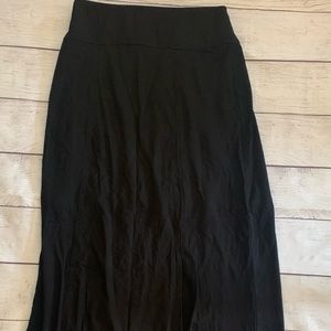 Black House White Market